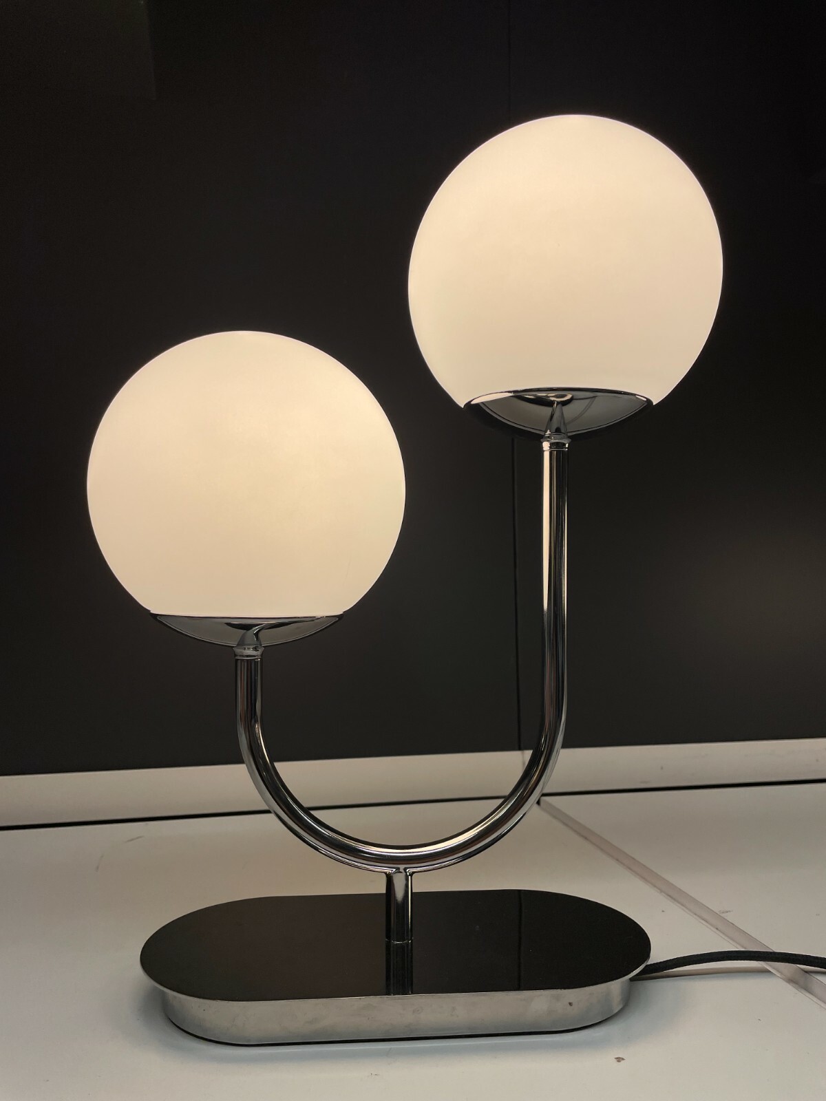 Ikea SIMRISHAMN Table lamp w/ 2 LED bulbs chrome, opal glass 17 " - NEW
