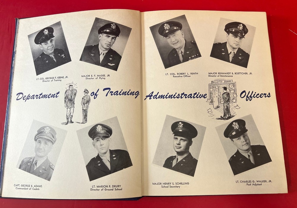 BLACKLAND ARMY AIR FIELD CLASS BOOK 44 C-ADVANCED MULTI-ENGINE