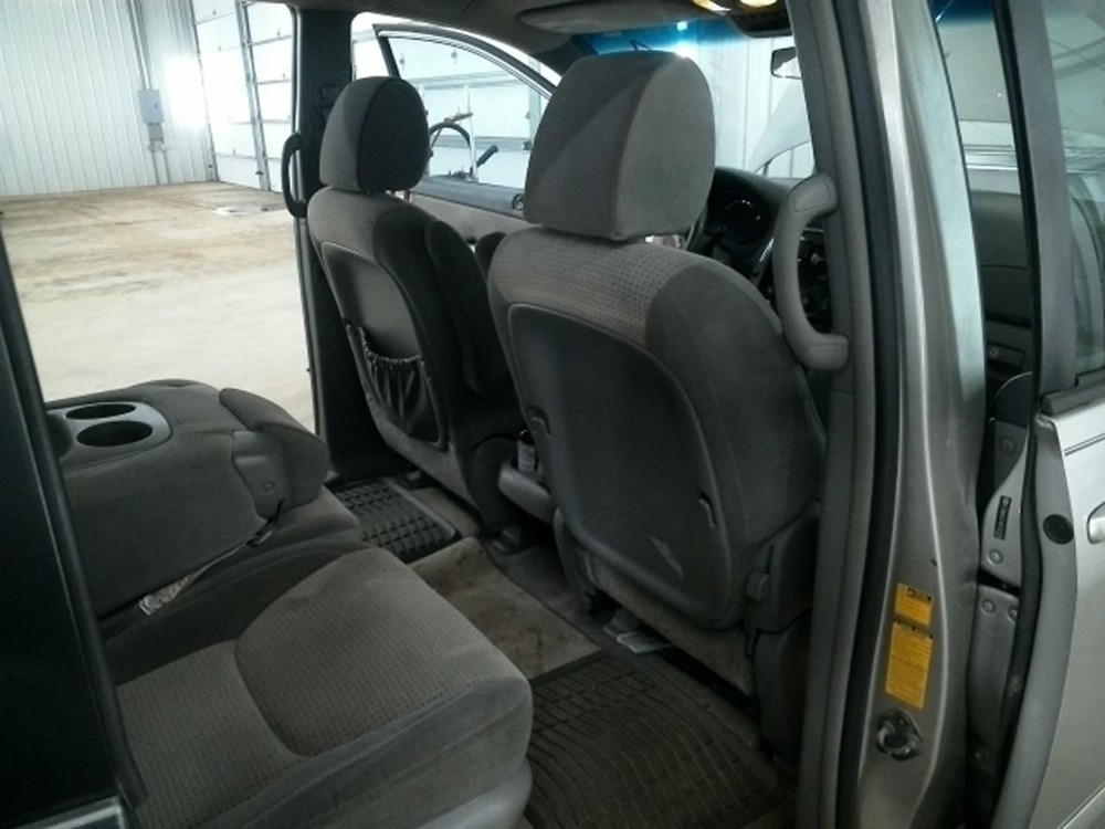 SIENNA 2010 Keys/Latches/Locks 104972369