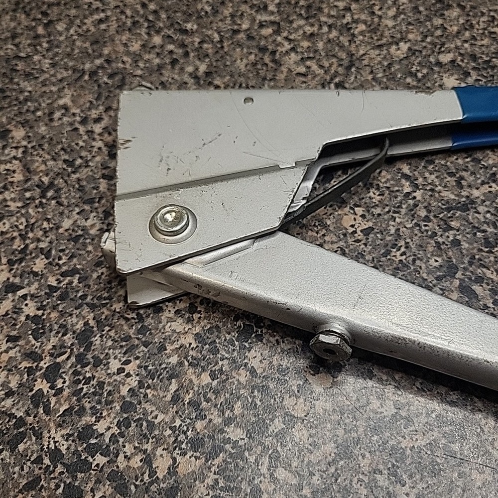 VINTAGE USM Pop Rivet Rivetool Tool Kit with Case