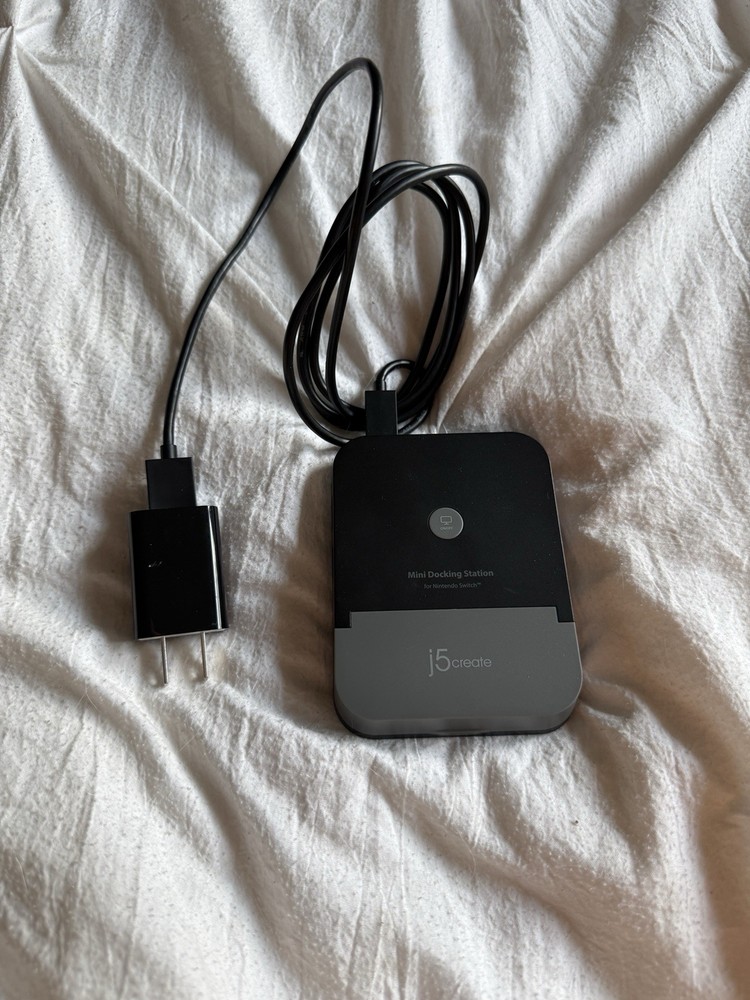 j5create Nintendo Switch Mini Docking Station (JCD620)