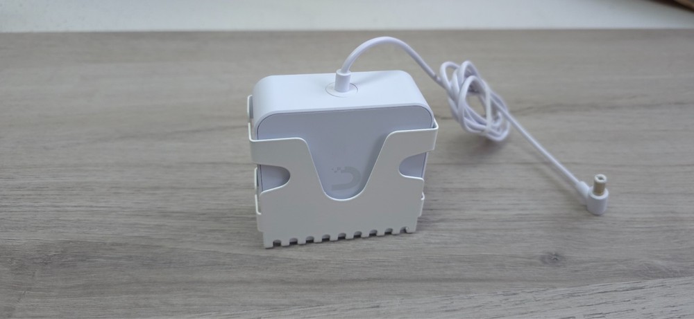 UniFi Power Brick (AC Adapter) Wall Mount