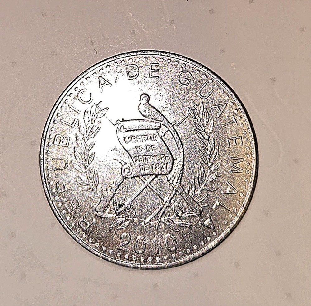 Guatemalan 10 Centavos coin