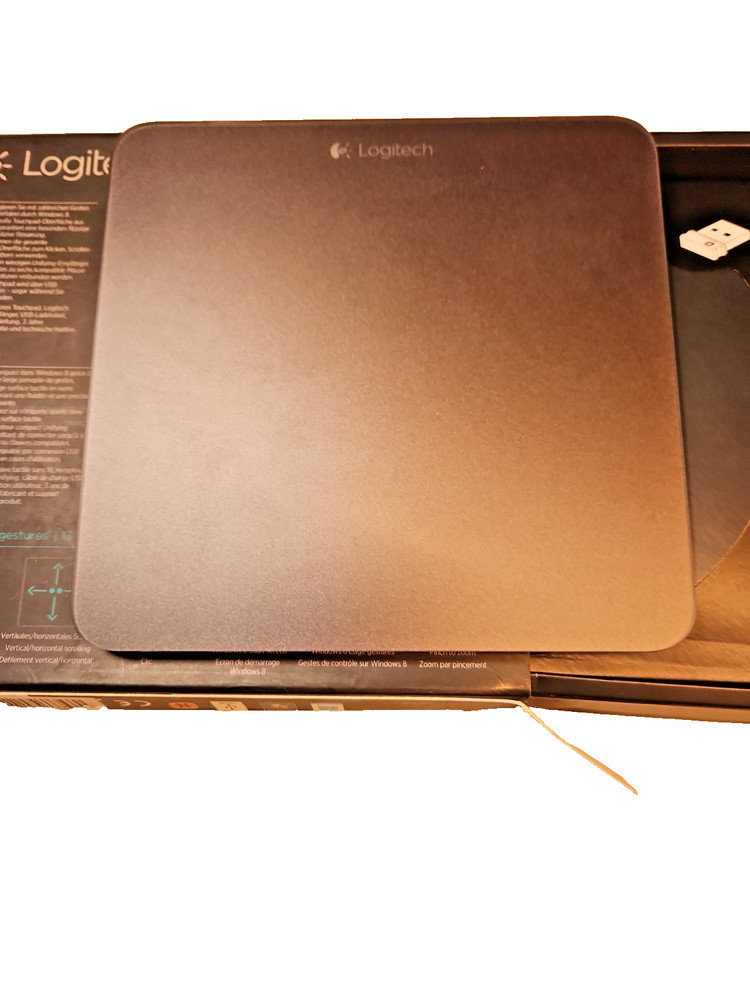 Logitech T650 Wireless Rechargeable Touchpad Mouse Excellent Condition