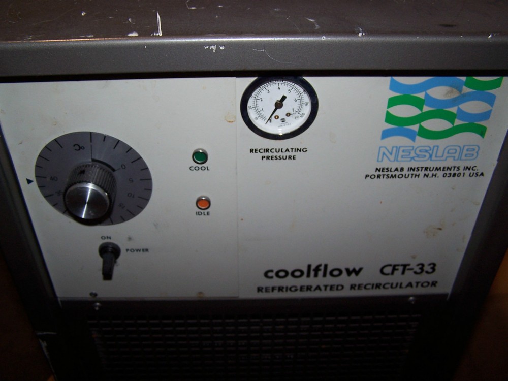 NESLAB CFT-33 COOLFLOW REFRIGERATED RECIRCULATOR CHILLER PD-1 335104030100