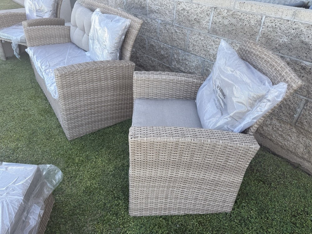 5 Piece Rattan Patio Set Beige