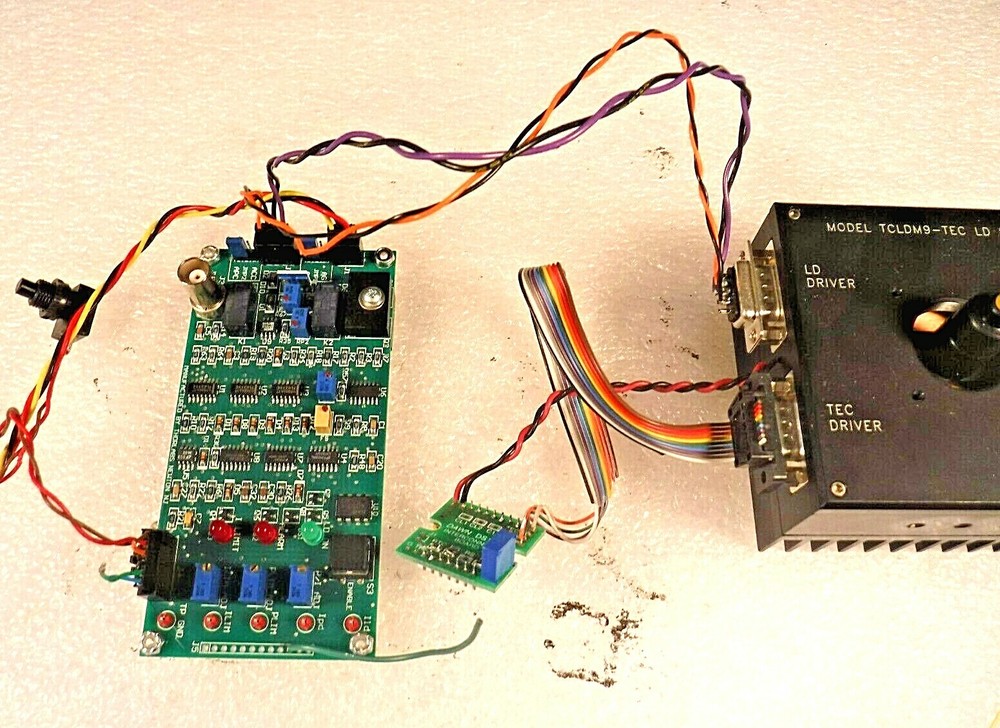 THOR-LABS TCLDM9-TEC LD Mount Temperature Controlled Laser Diode Mount + Drivers