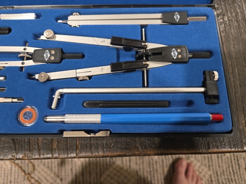 Alvin Drafting Set 929 JS