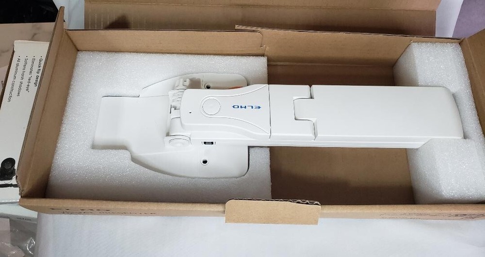 Elmo OX-1 Visual Presenter and Writing Board Bundle