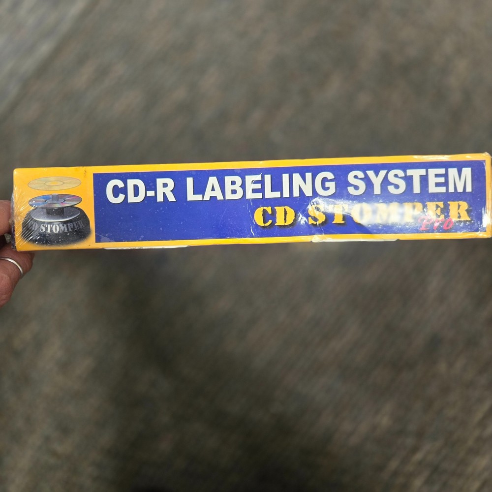 CD STOMPER PRO CD LABELLING SYSTEM NEW AND UNSEALED