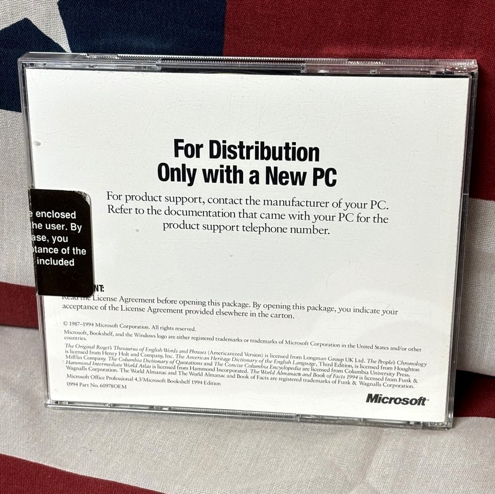 MICROSOFT OFFICE PROFESSIONAL Word & Bookshelf Windows 95 CD-Rom Excel & Access