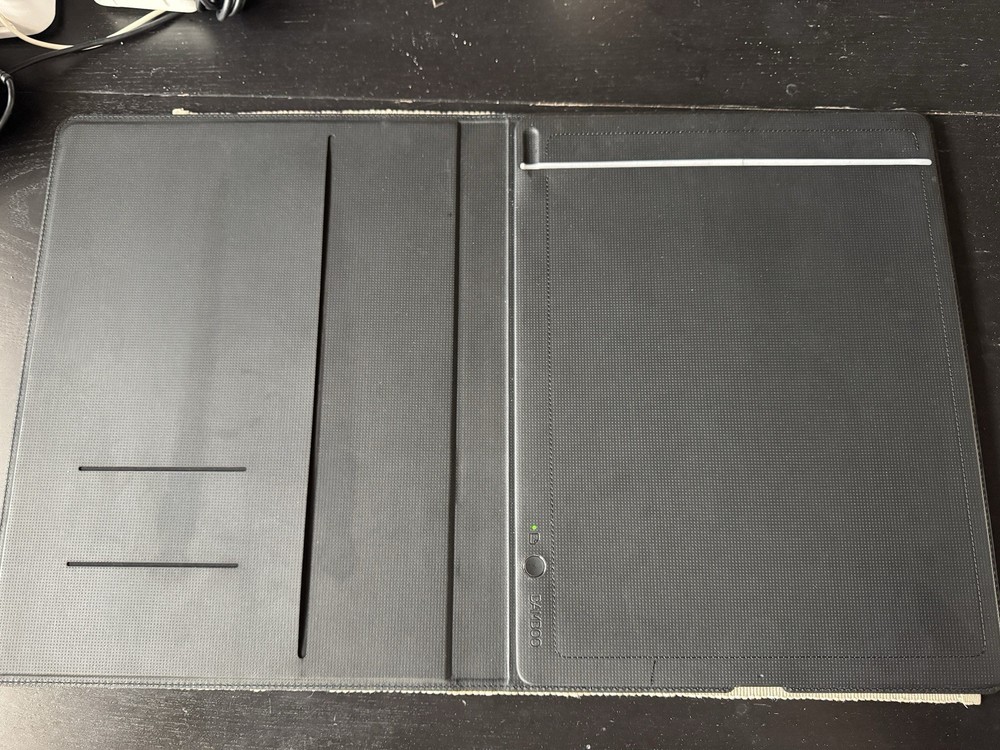 Wacom Bamboo Folio L A4 compatible smart pad dark gray