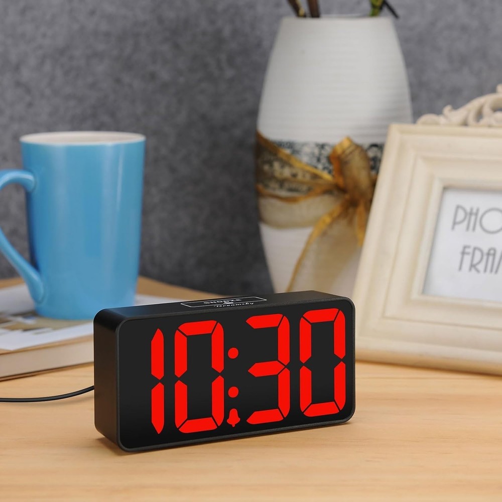 User-Friendly Digital Clock with Jumbo Numbers, USB Charging & Adjustable Volume