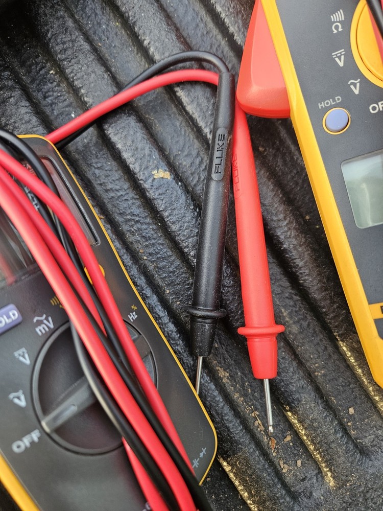 Fluke 101/323 HVAC Combo Kit Used