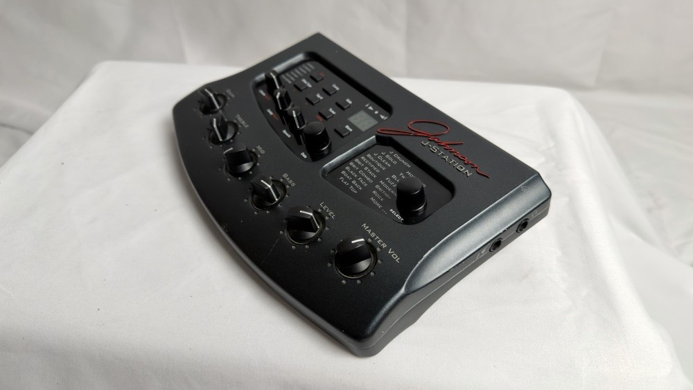 Johnson J-Station Multi-Effects Pedal Processor Black