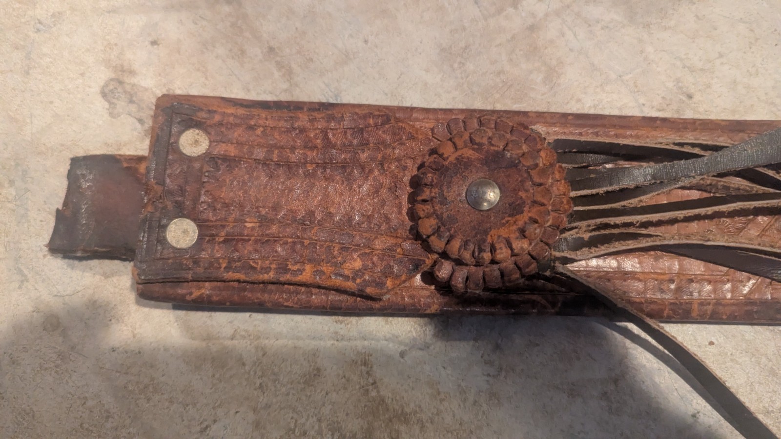 Vintage EL SALVADOR CORNETA Machete No 127 With Leather Scabbard 18" Blade