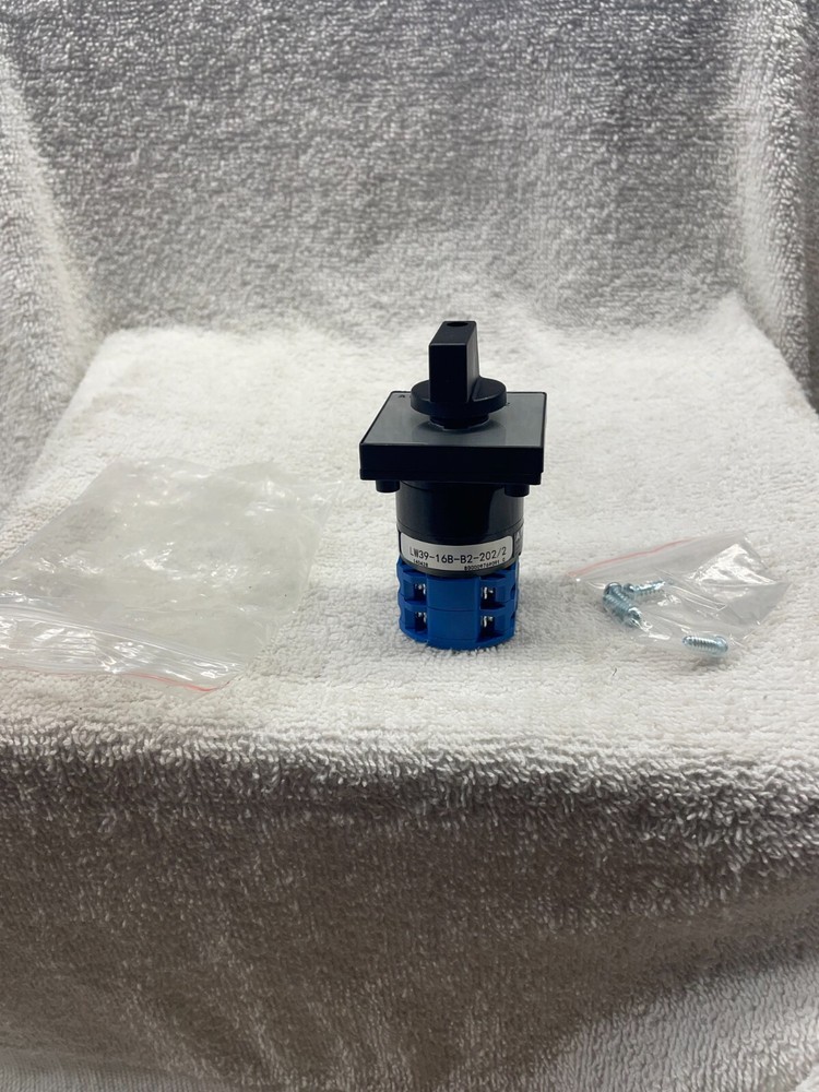 NOS APT Switch LW39-16B-B2-202/2