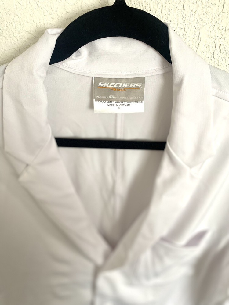 Sketchers White Lab Coat Size Small