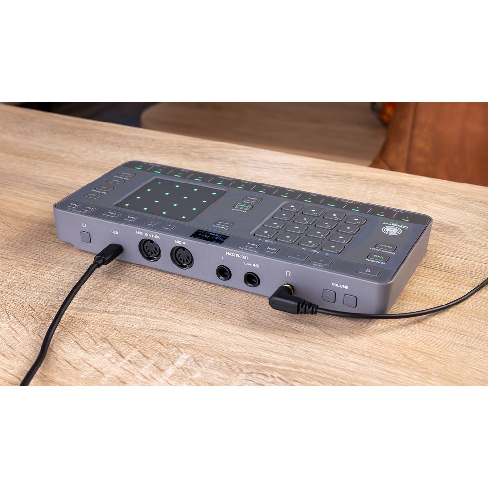 AlphaTheta CHORDCAT 8-Track Portable Groovebox Controller