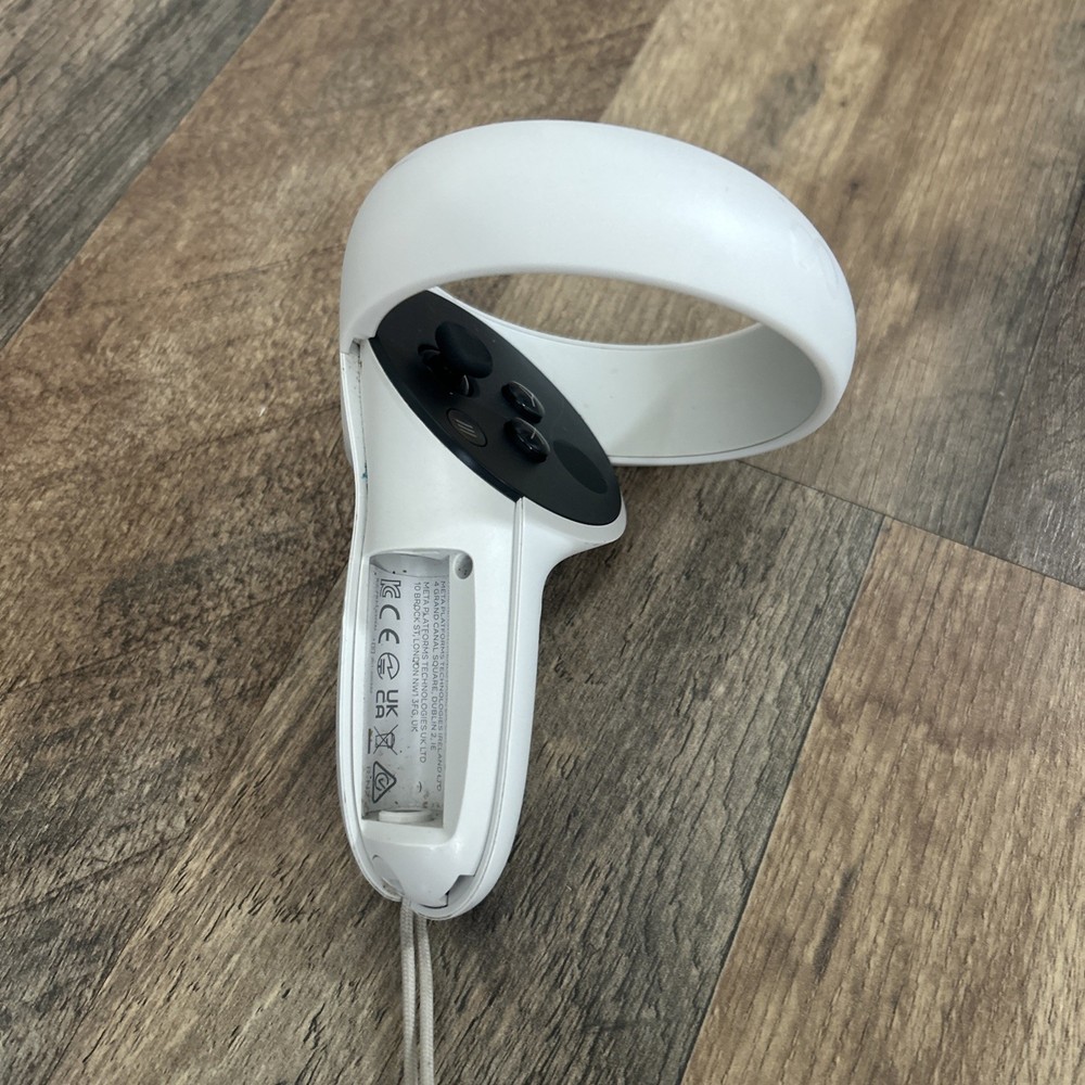 Meta Oculus Quest 2 LEFT Controller - Good Condition - Stick Drift -