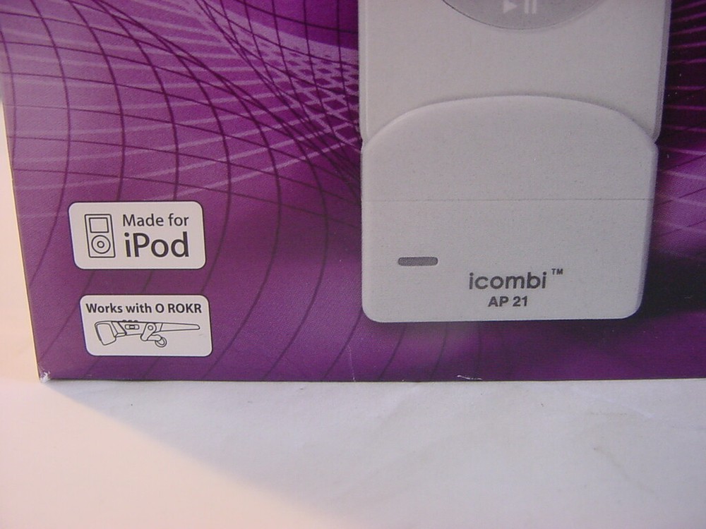NEW SEALED - iCOMBI AP21 BLUETOOTH STEREO FOR iPOD