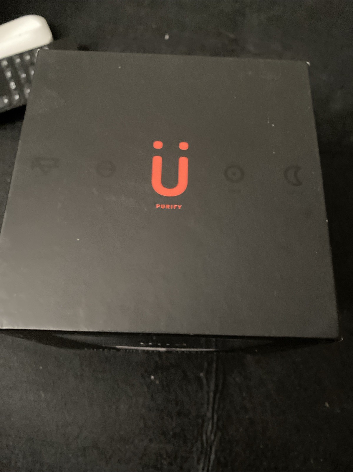 Ullo ORIGINAL Wine Purifier/ Aerator with 4 Filters, 1 Base & Travel Bag "NOB "