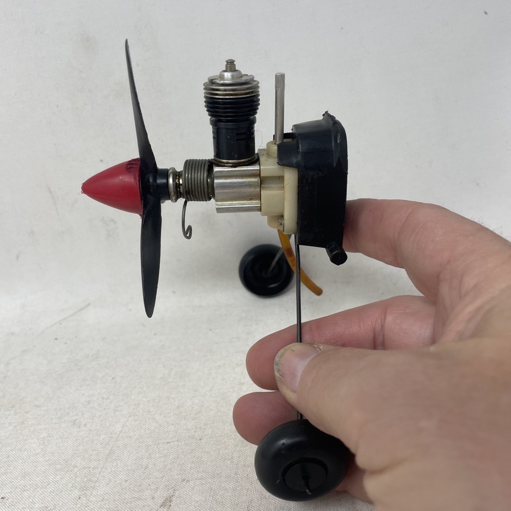 RC Model Airplane Engine And Wheels Has Compression