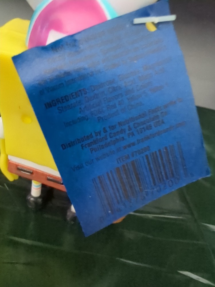 2004 SpongeBob SquarePants Easter Candy Buddy Nickelodeon Candy Keychain Sealed