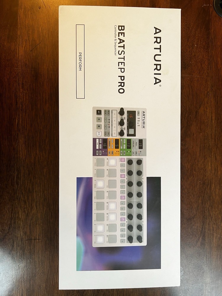 Arturia Beatstep Pro Sequencer, Drum Sequencer and MIDI Controller