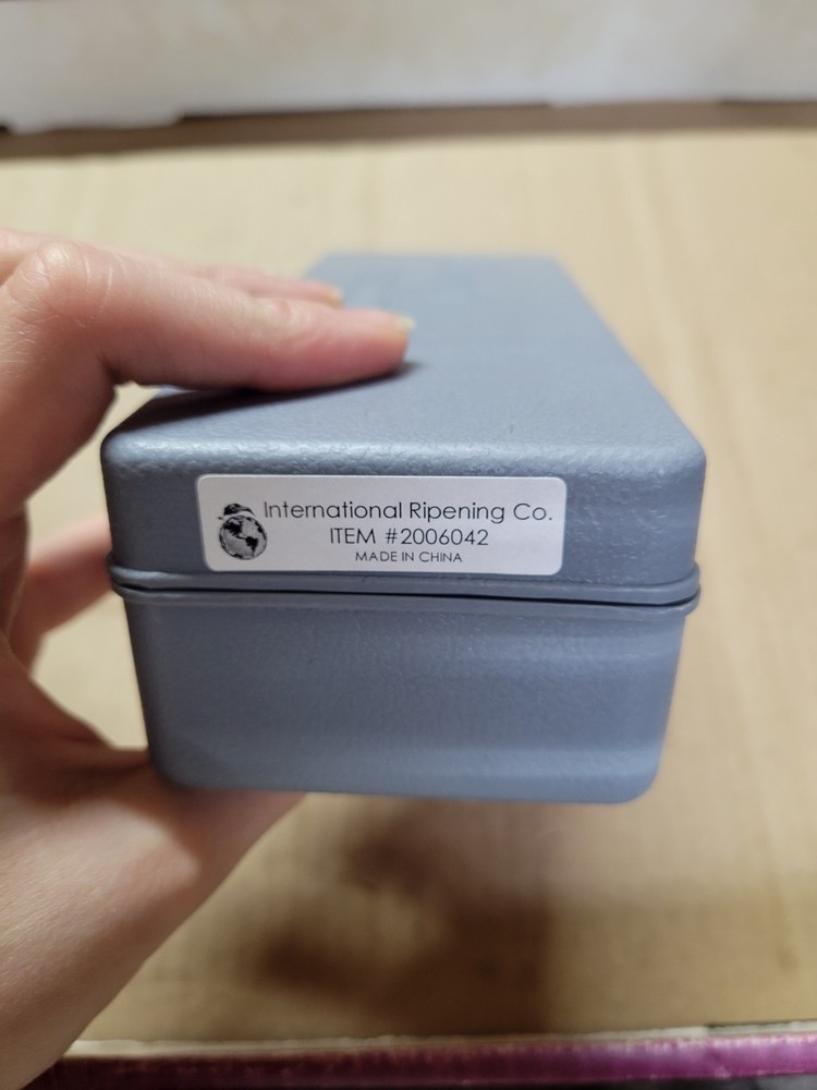 Hand/Portable Refractometer (Features ATC)