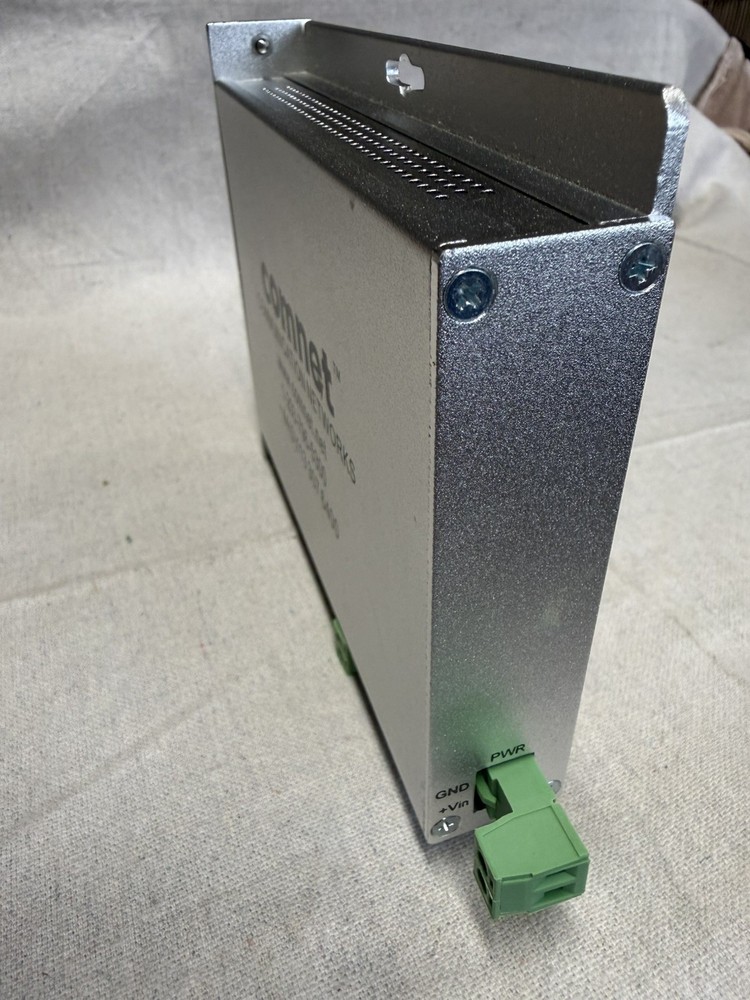 Comnet CNFE1005 10/100 Ethernet Media Converter (ST/Multimode)