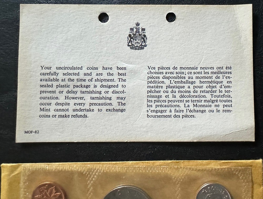 1968 Canada Flat pack with insert card