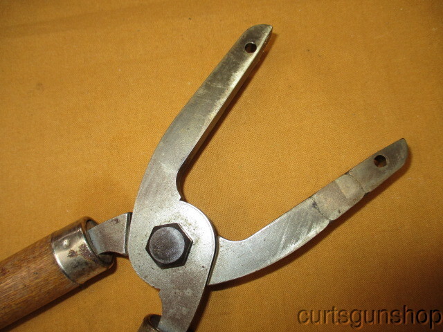 Handle for Multiple Cavity Bullet Mold