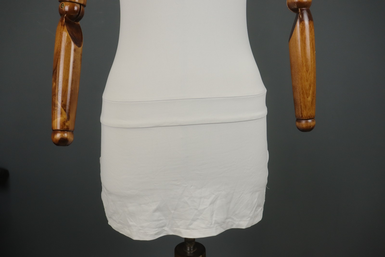 LACOSTE Sport White Black Stretch Sleeveless V-Neck 1/4 Zip Tennis Dress Size 40