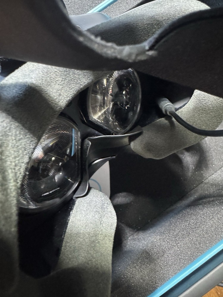 HTC Vive VR System Complete Open Box Headset Controllers Base Stations SteamVR