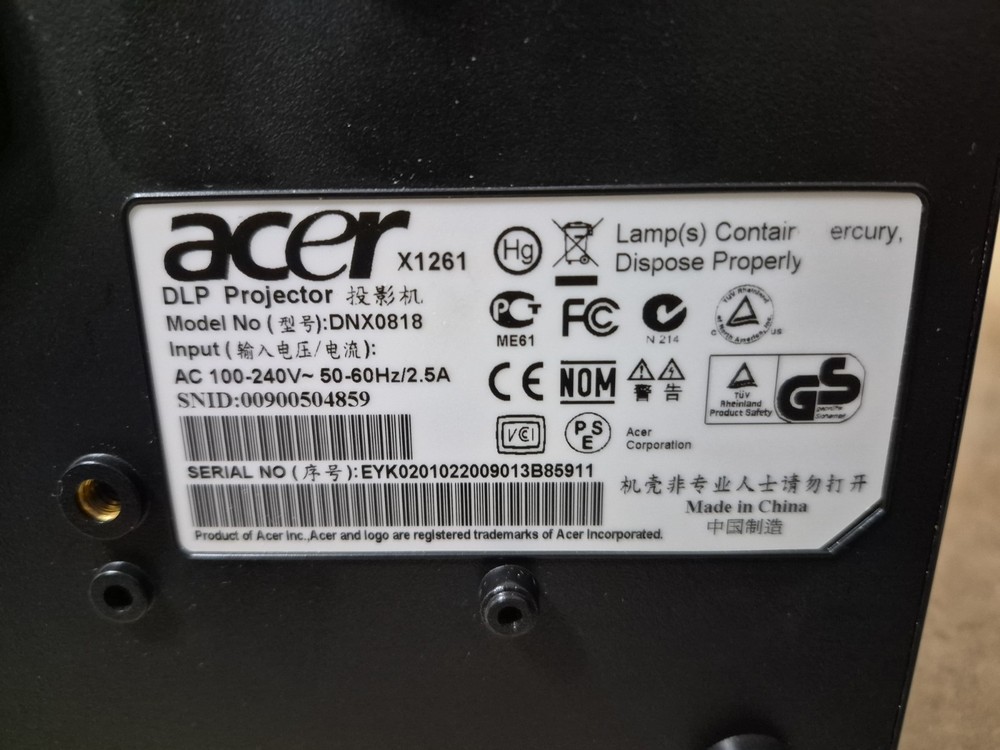 Acer X1261 DLP Projector