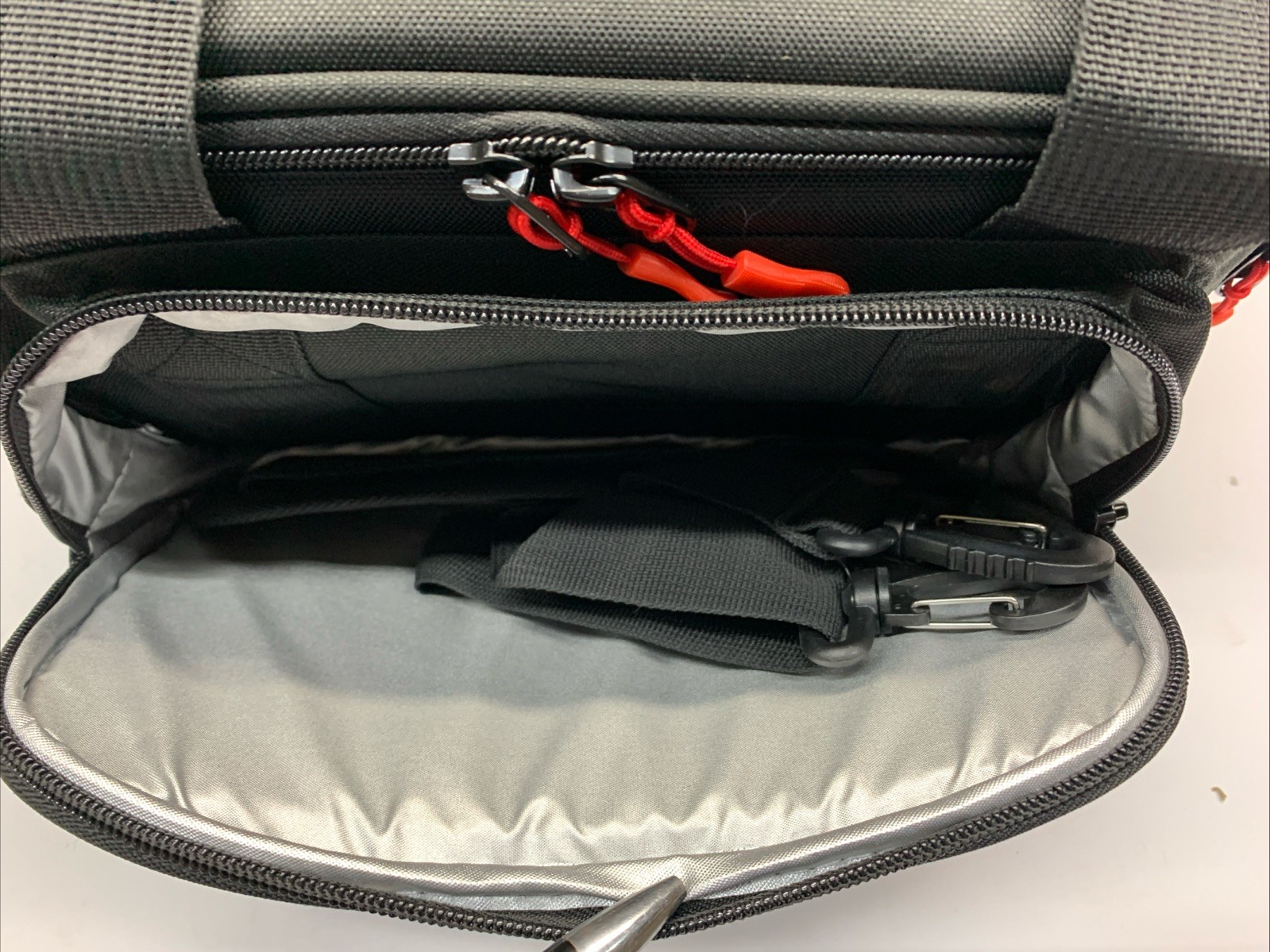 New Snap On SSX22P118 Tackle Cooler Bag 4 Plastic Divided Trays Factory Sealed