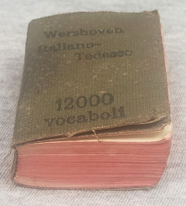 Miniature Italian German Wershoven 12,000 Word Dictionary Softback 1-3/8"