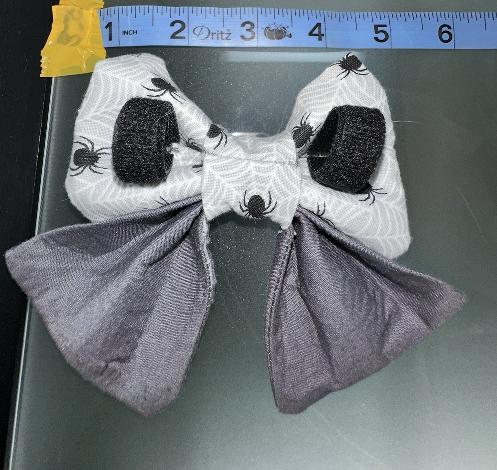 Handmade Over the collar Pet Bow Bundle #4 (Halloween Pattern) New