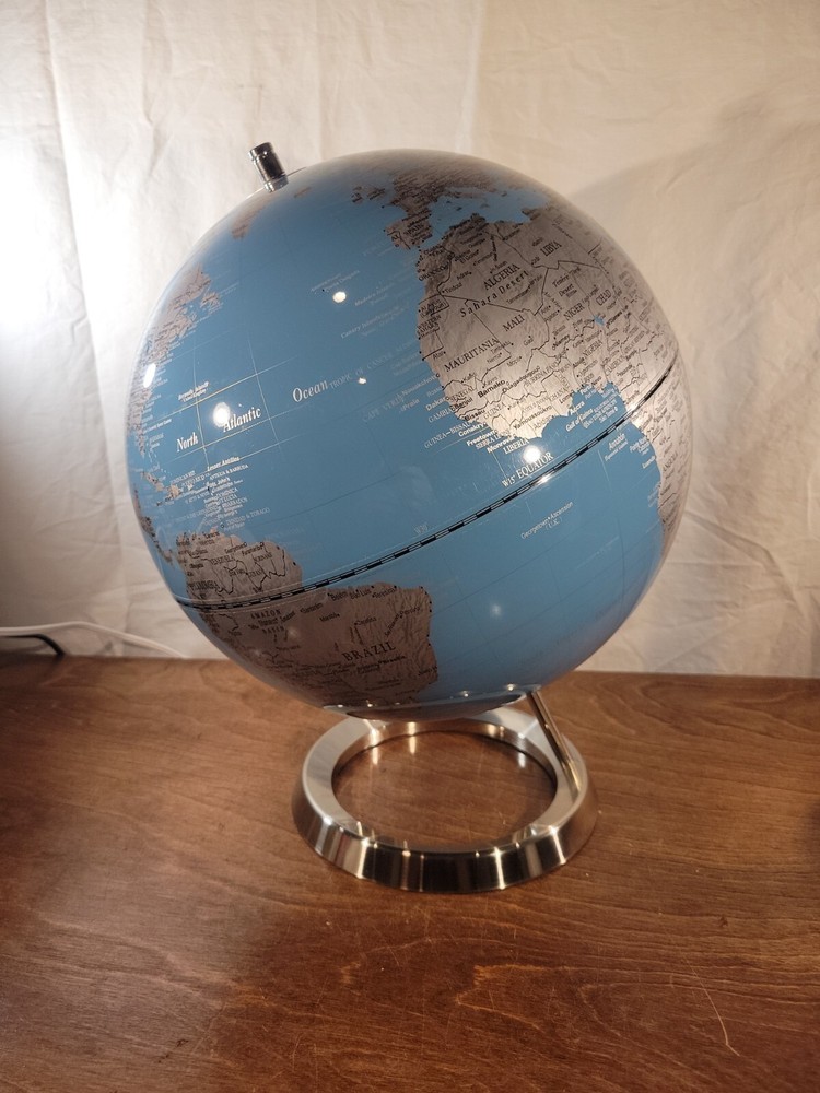Full Circle Vision Mint Desktop World Globe, Home/ Office Decor, Chrome Base, EC