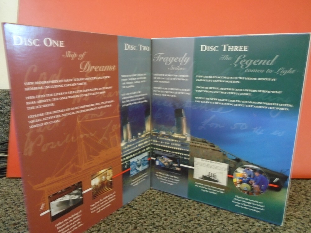 James Camerons Titanic Explorer