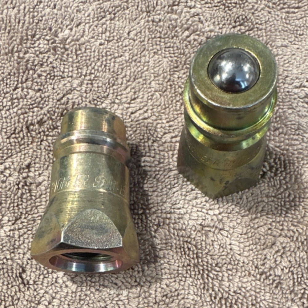 Pioneer Quick Coupler Set