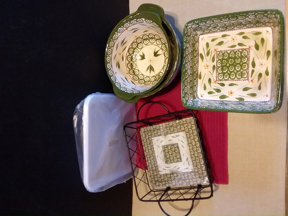 Temp-tations 6 pc Old World Green Bakeware Set Baking Set Cookware
