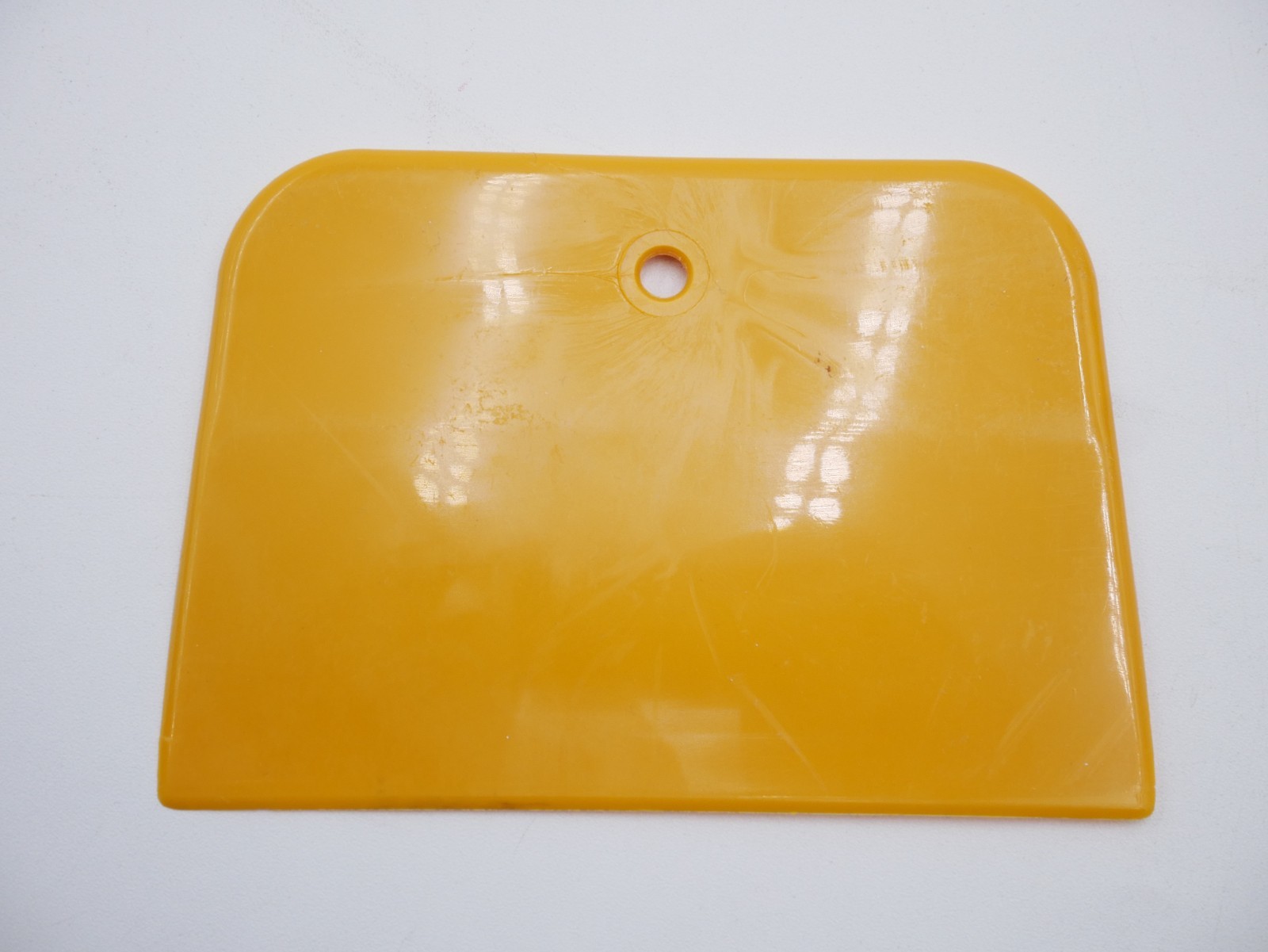 4" Reusable Yellow Plastic Spreaders (50-Pack) for Auto Body Filler