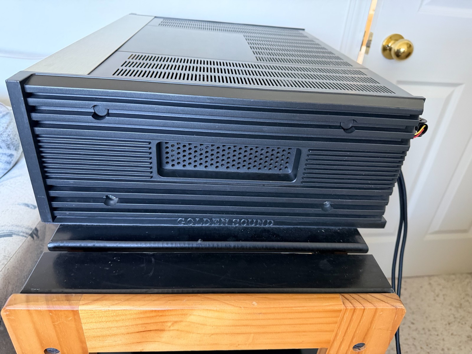 JVC JR-S600 Mark II Vintage Monster Stereo Receiver 120 Watts Per Channel - NICE