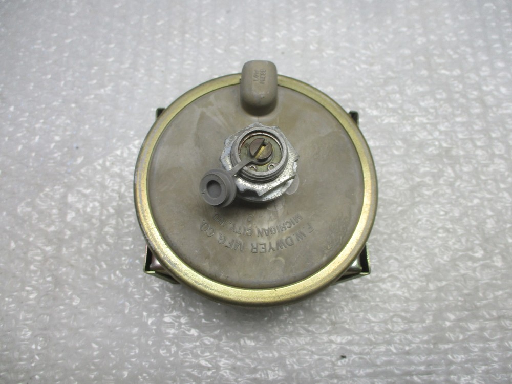 DWYER 1823 SWITCH NSNP