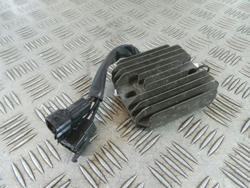 2004 SUZUKI SV650  RECTIFIER REGULATOR