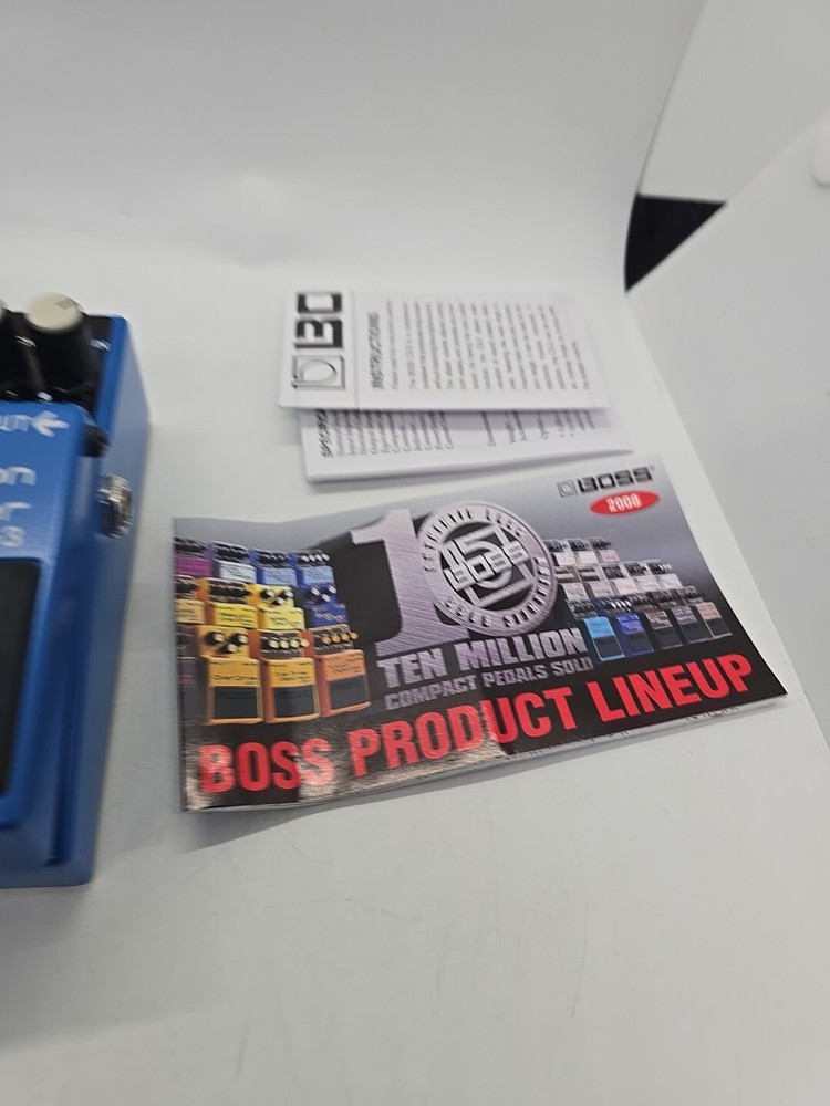 Boss CS-3 Compressor Sustainer Guitar Effect Pedal With Box