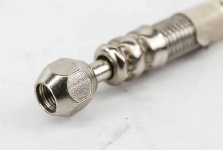 Dual Dynamics Crossfire Replacement Hose, Straight Fitting (ST16STR)