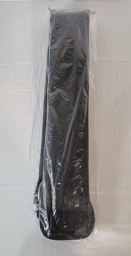 Showman 46" Black Girth (x)